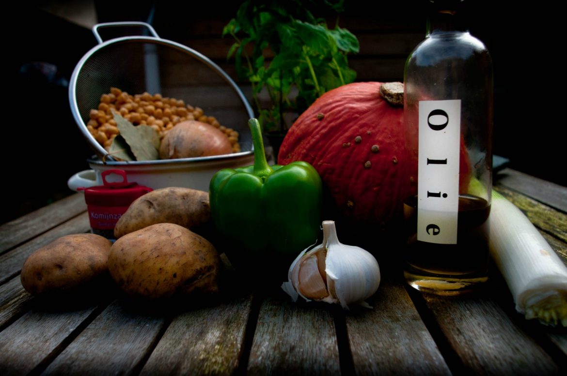 Smoothly Switching: Pet Diet Transition Tips