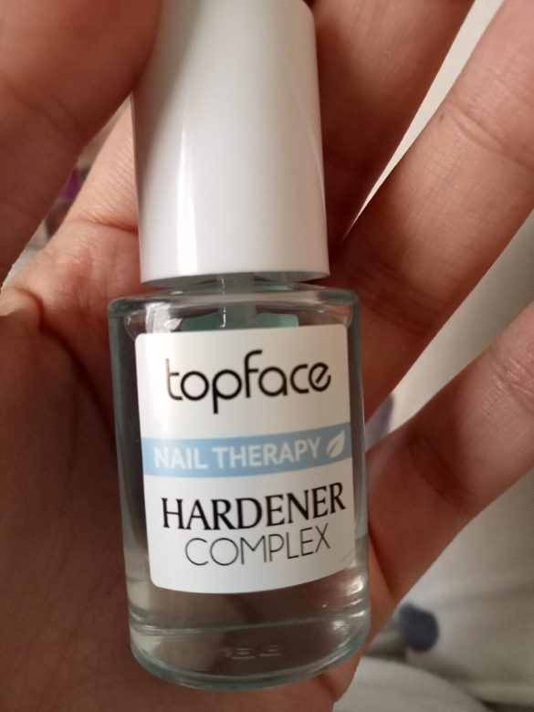 Paw-some Tips for Purr-fect Nail Health