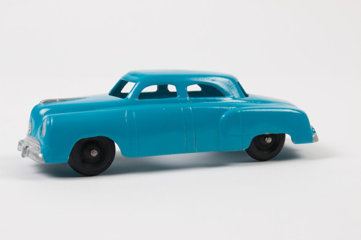 Pet Playtime: Picking the Perfect Toy