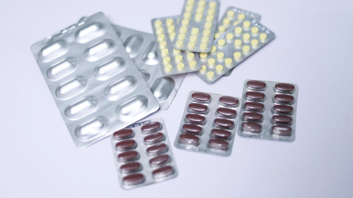 Traveling with Fido’s Meds: A Must for Pet Health